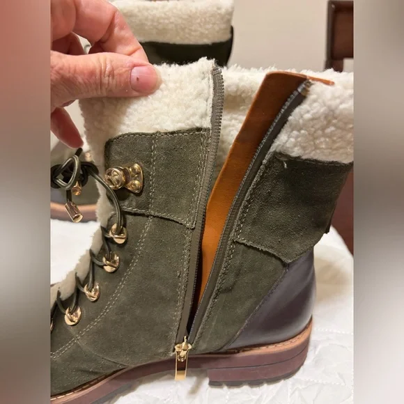 Franco Sarto Women's Olive Suede Lace-Up Boots, size 11, EUC - Picture 4 of 13
